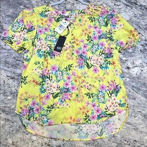 NWT Kut from the Kloth Yellow floral High Low Blouse